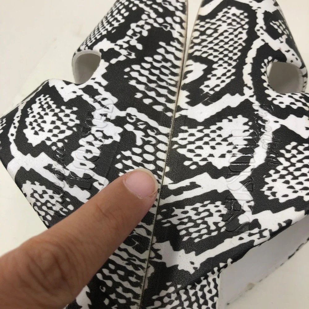 Freedom Moses Slides Womens US 7 8  Black White Snakeskin Print Sandals